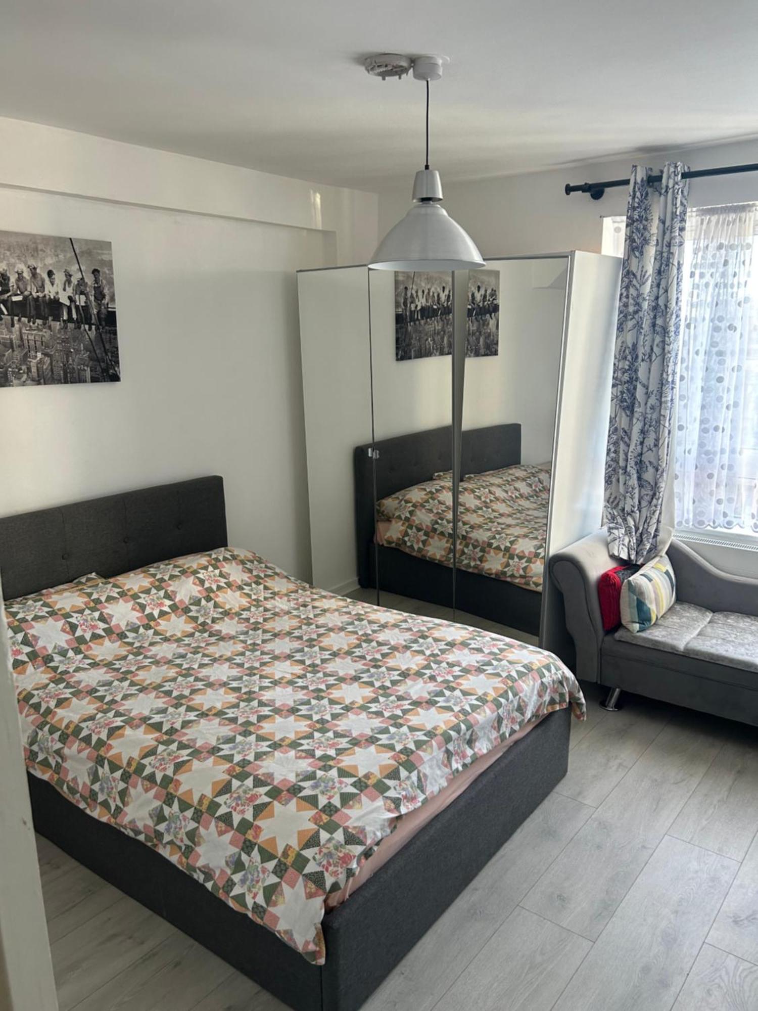 Cosy 2-Bedroom Flat In Finsbury Park, Modern, Convenient & Close To Central London! Экстерьер фото